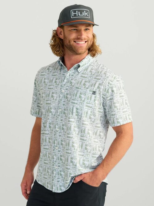 HUK Men's Kona Printed Short Sleeve Shirt